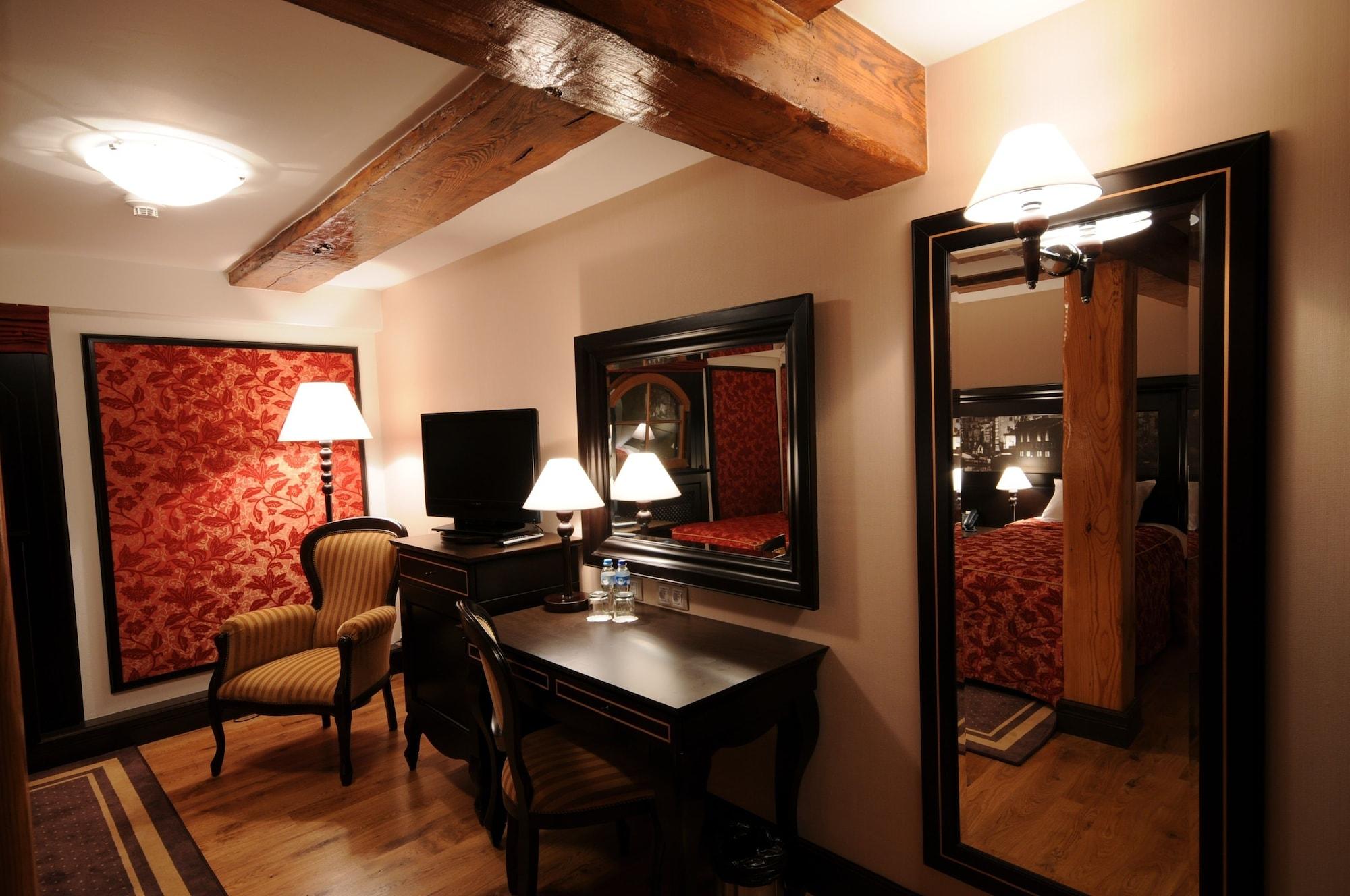 โรงแรมกดัญสก์ บูทิก ภายนอก รูปภาพ A room at the hotel
