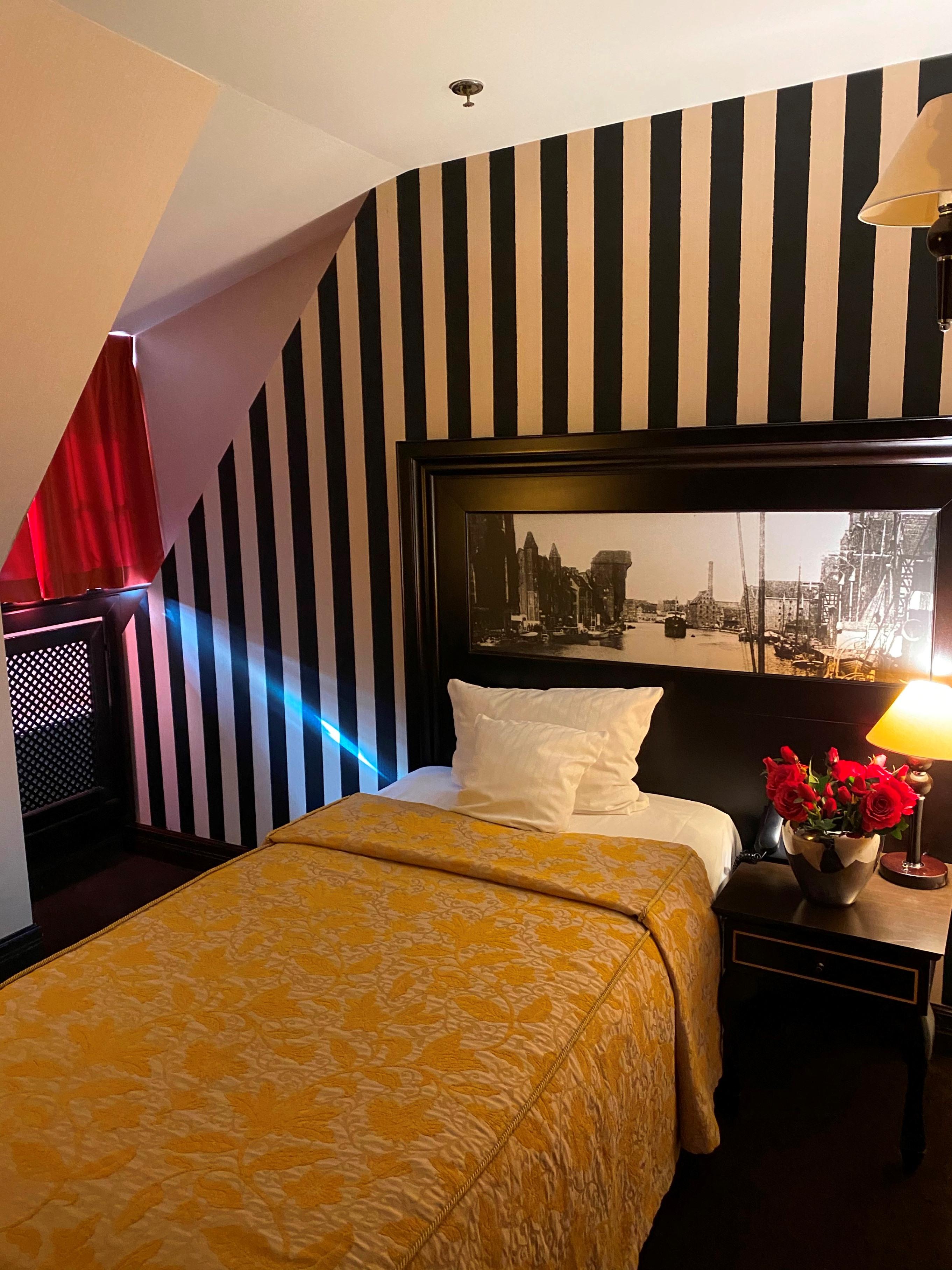 โรงแรมกดัญสก์ บูทิก ภายนอก รูปภาพ A room at the hotel